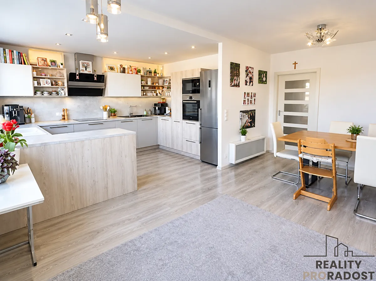 Pronájem bytu 3+kk 68 m²
